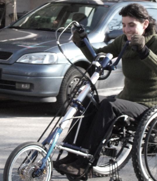 BISON-bike - das Handbike für den Rollstuhl